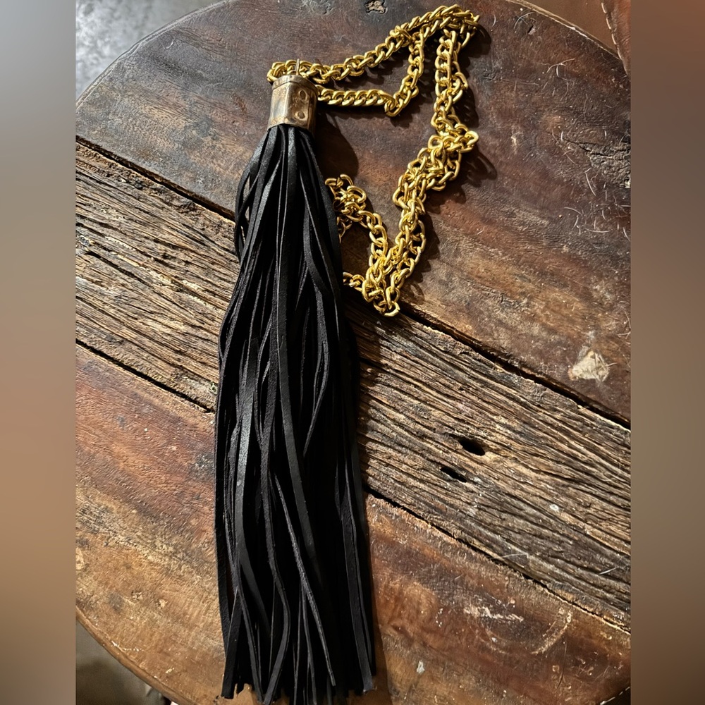 Elegant Black Leather Tassel W/Gold Chain Necklace. Trim leather.
